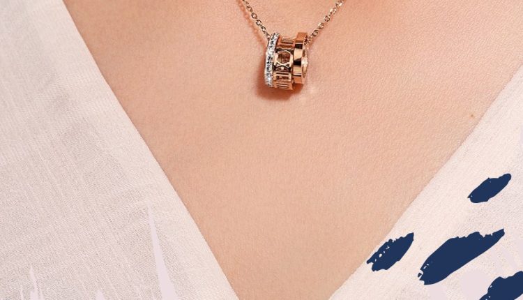 glamor lure ring necklace